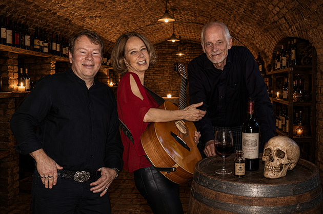 Rudolf Guckelsberger (Erzähler) und Duo BitterGreen - Barbara Gräsle und Stephan Kalinke (Musik)